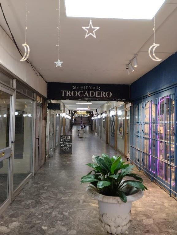 Lindo Local En Pleno Centro, C/subsuelo