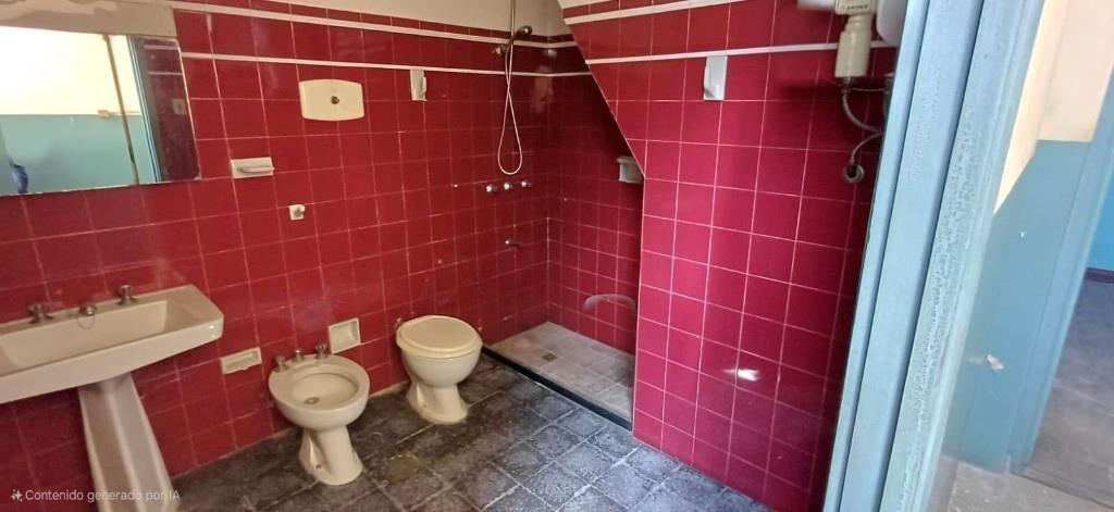 VENTA CASAS ESTILO CIUDAD VIEJA 6 HABITACIONES MACIEL Y 25