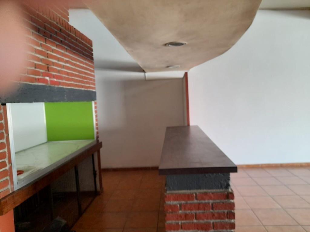 * EDIFICIO EN LA BLANQUEADA 7 GGE + 2 APTOS.RENTA $ 55.000=