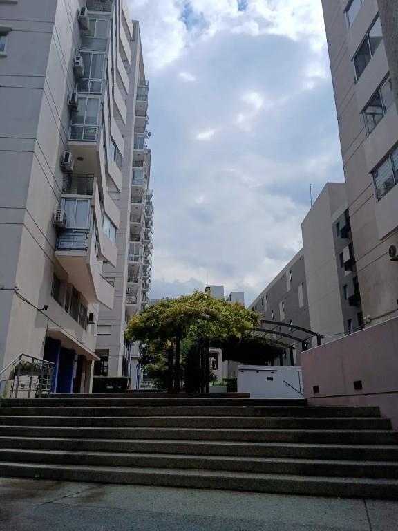 Se Alquila Apto de 2 Dormitorios En Parque Batlle, Frente