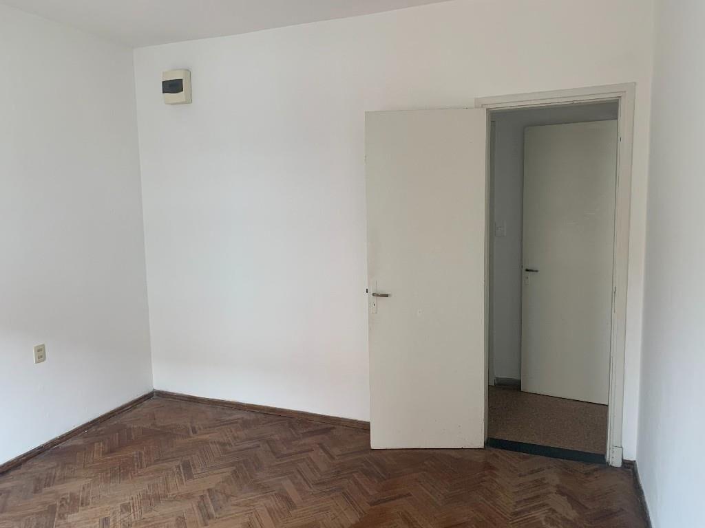 Apartamento Venta De 1 Dormitorio Al Frente TRES CRUCES