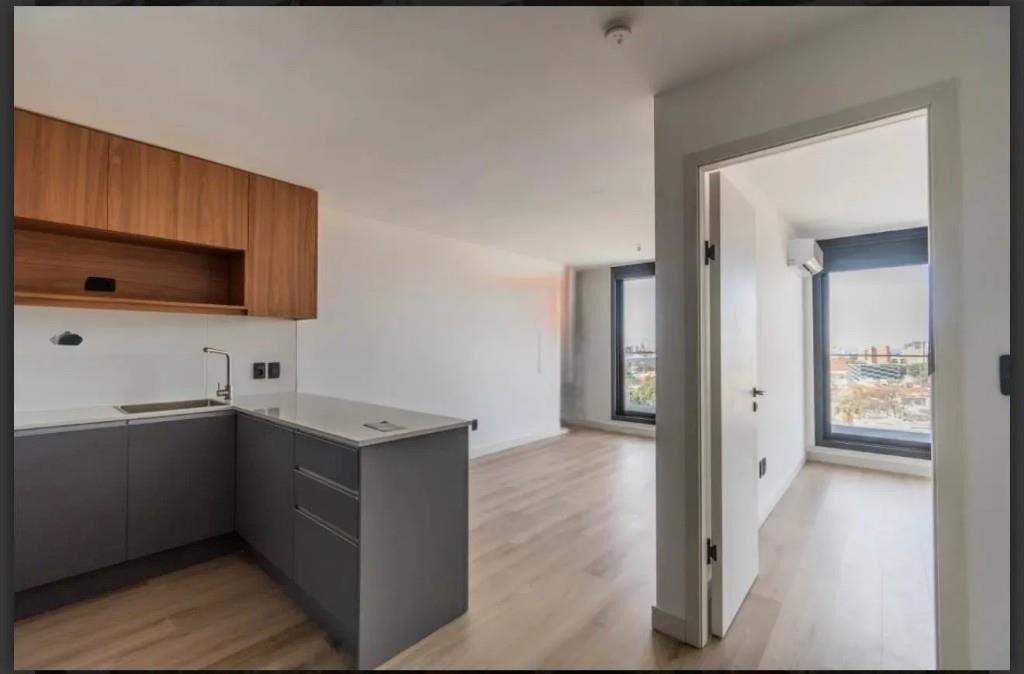 A estrenar! 8 Av. Octubre, terraza, piscina, servicios