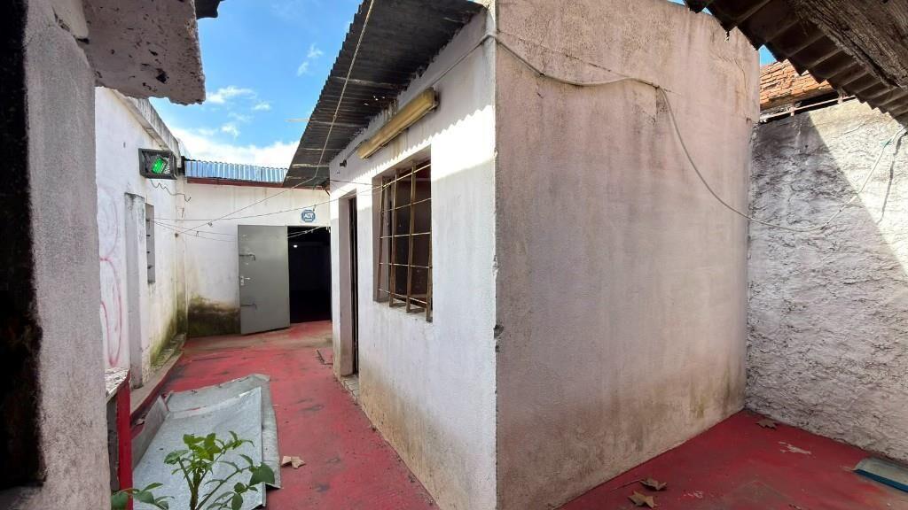 Baldovino - Alq. local Agraciada 4029 - Paso Molino