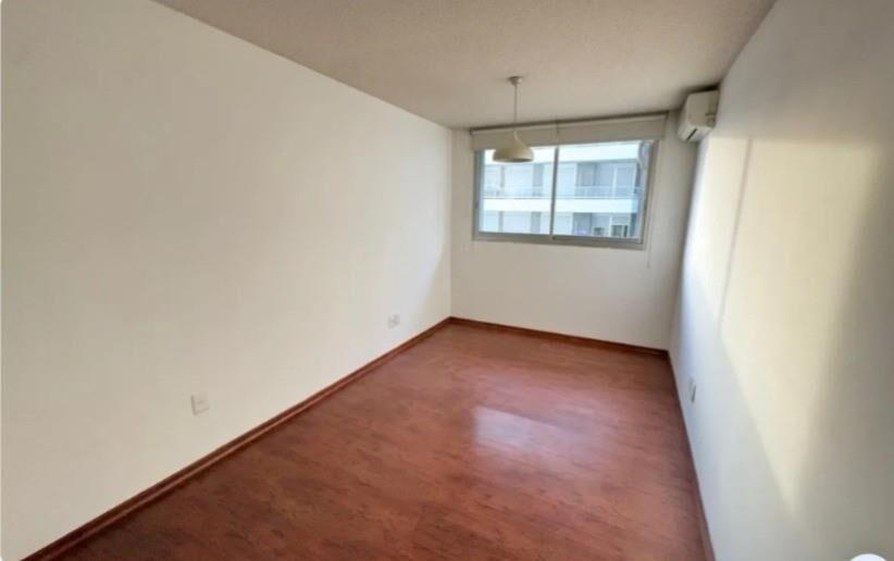 IDEAL APTO 1 DORM AL FRENTE CON BALCON EN TRES CRUCES!