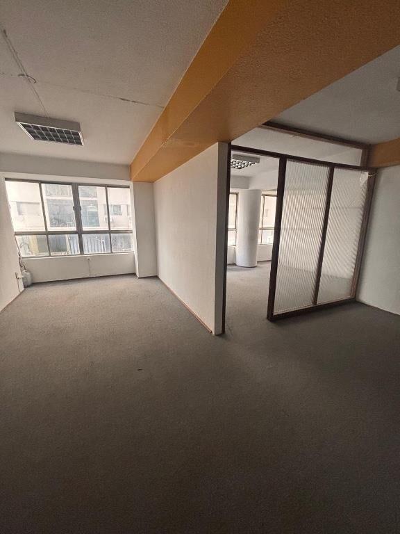 Alquiler oficina con 2 garajes Centro próx Plaza Indepencia