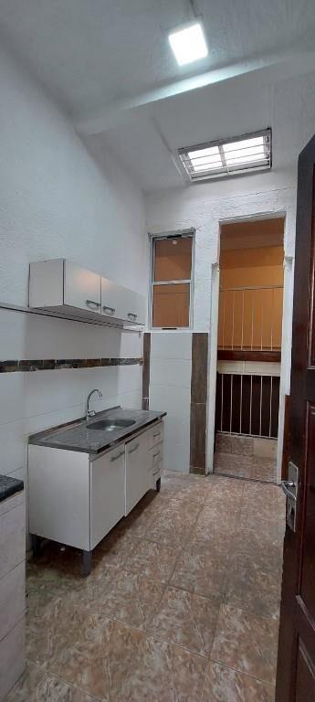 Se alquila apto 1 dormi, zona Brazo Oriental, Av. San Martin