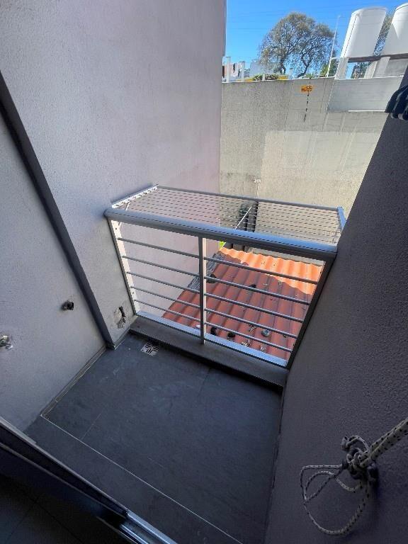 MUY LINDO APARTAMENTO 3 DORMITORIOS, DOS BAÑOS GARAJE DOBLE