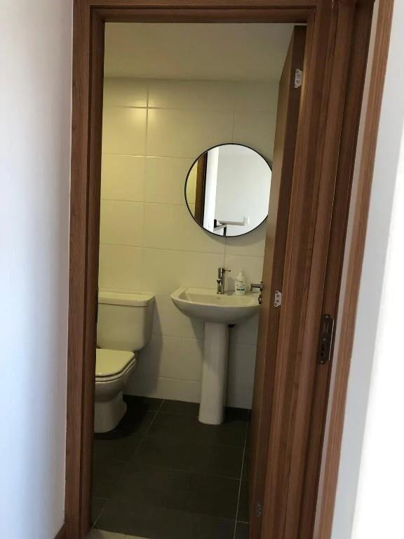 Casi a estrenar, 1 dormitorio con balcón. Gran vista!