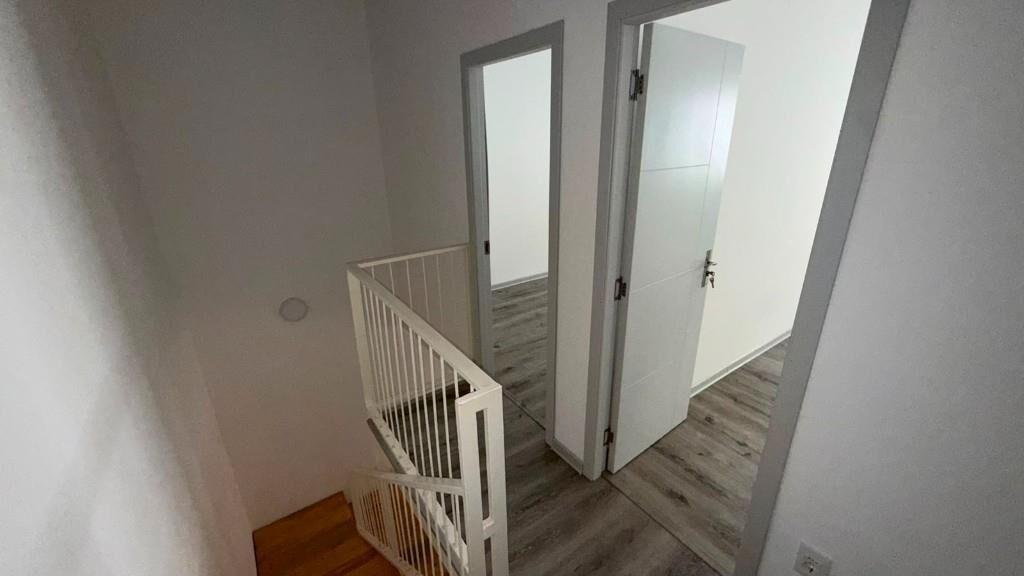 Baldovino - Alq. apto Duplex Minas 1836/005 - Cordón