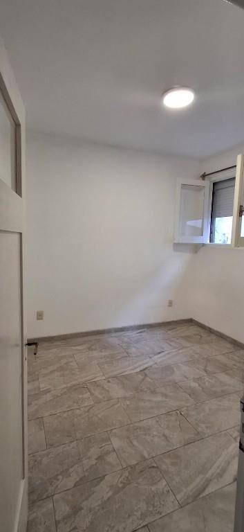 Se vende apto planta baja de 1 dorm Jose Enrique Rodo Cordón