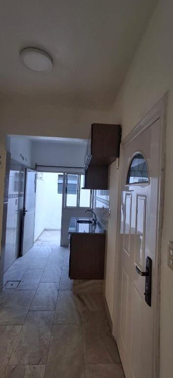 Se vende apto planta baja de 1 dorm Jose Enrique Rodo Cordón