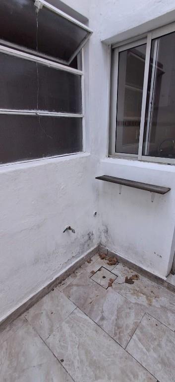 Se vende apto planta baja de 1 dorm Jose Enrique Rodo Cordón