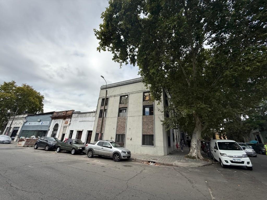 IDEAL INVERSORES! APTO DÚPLEX 1 DORM CON RENTA EN AGUADA