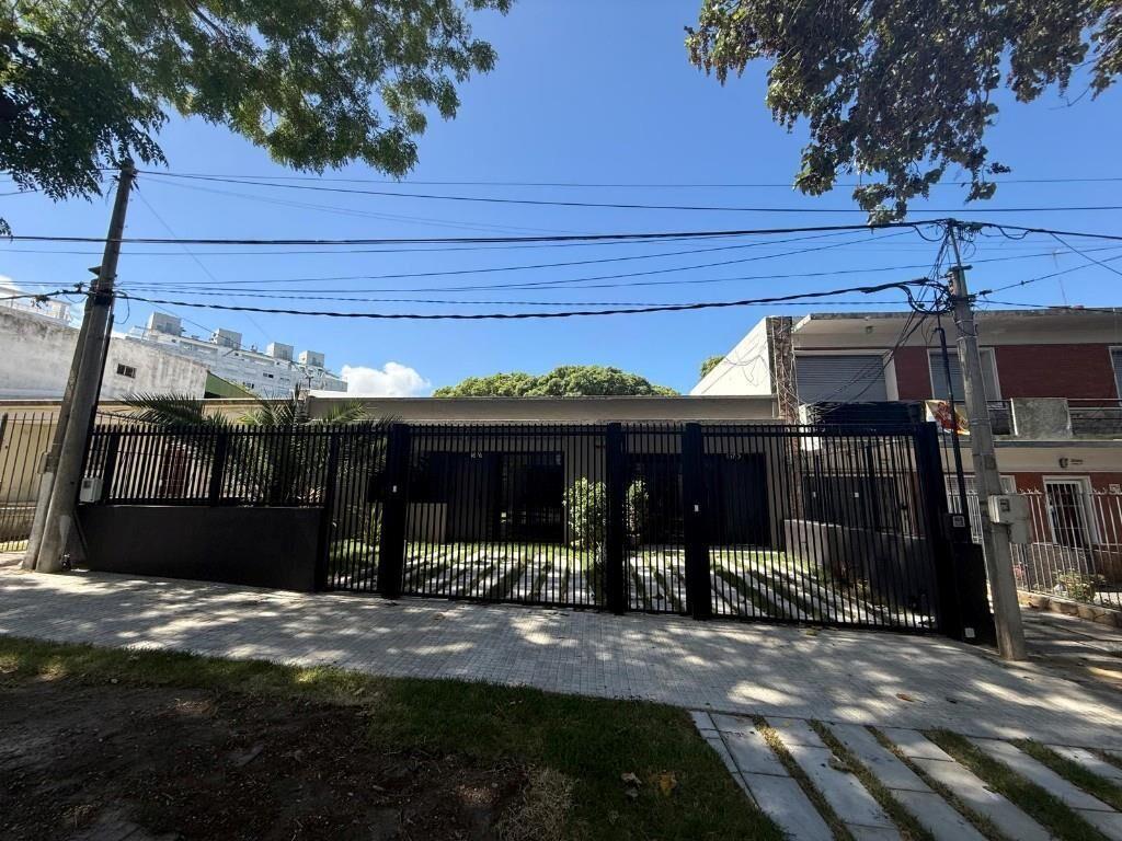 ESTRENE CASA PH 2 DORM CON COCHERA EN MALVIN!