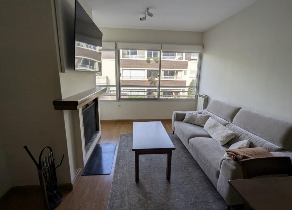 Benito Lamas, apto 2 dorm, y gge $ 40.000.-