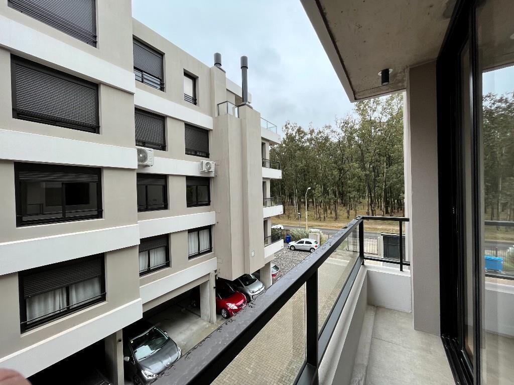 ALQUILE APTO 1 DORMITORIO CON COCHERA EN PARQUE MIRAMAR