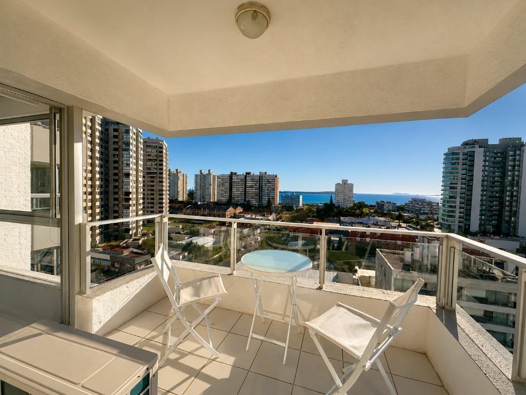 Venta apartamento 3 dormitorios en Punta del Este