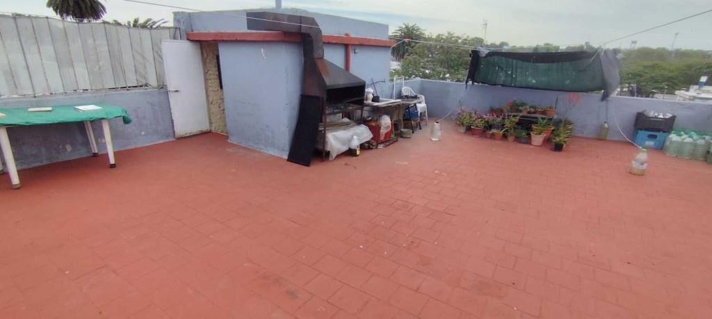 Av Italia y Comercio Prox. PH P. Alta , Buena construcción!!