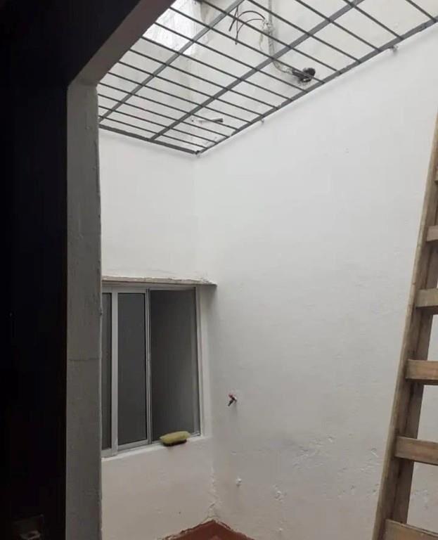 Se alquila Casa PH 2 dorm 1 baño, Calle Marco Bruto, Pocitos