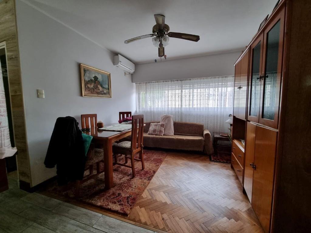Apartamento Venta, Sin Gastos Comunes, 1 Dormitorio, Patio