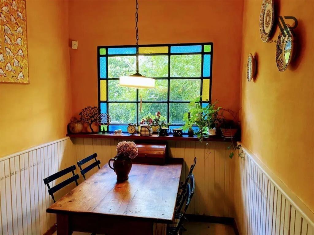 Casa en venta c/ cochera en Jardines de Córdoba