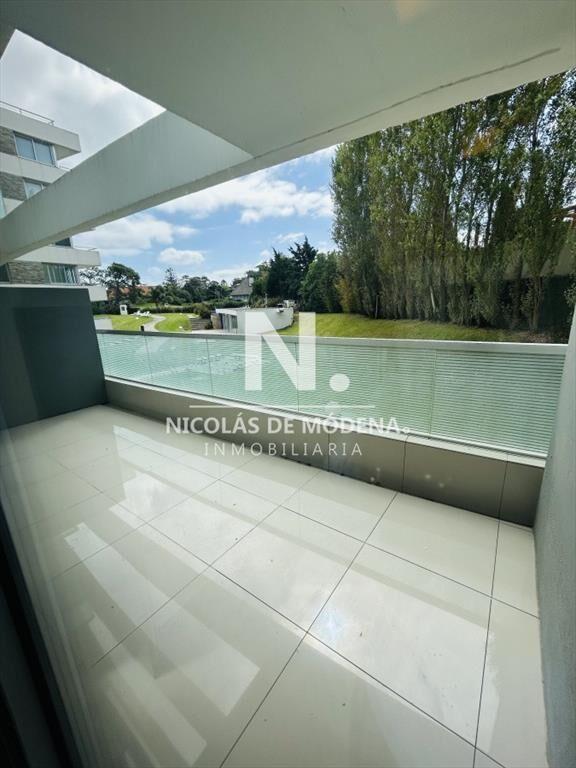 Apartamento en Venta 2 dormitorios, Playa Mansa,