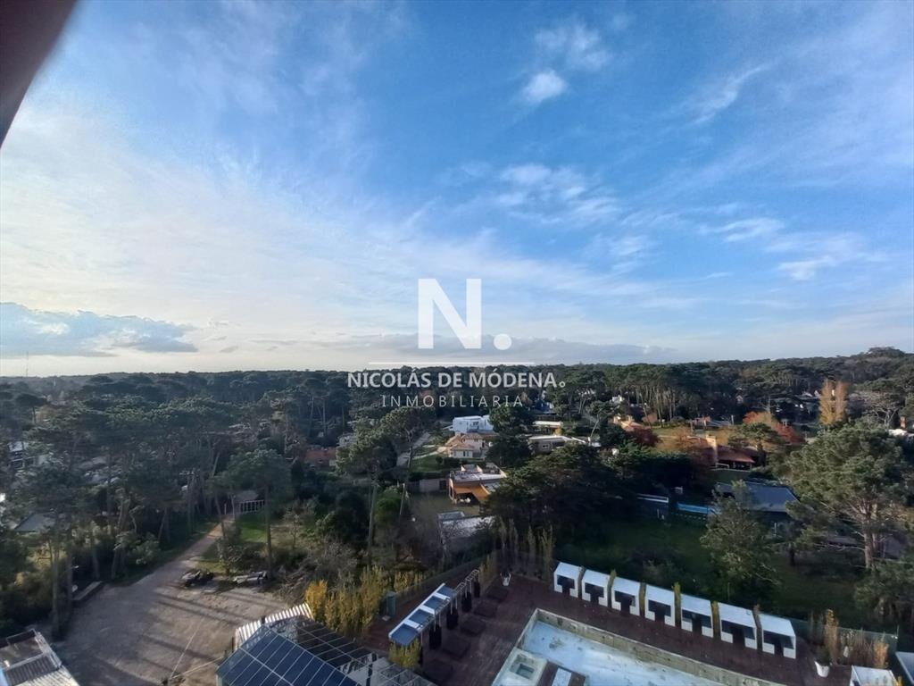 Departamento de 2 dormitorios en venta en torre