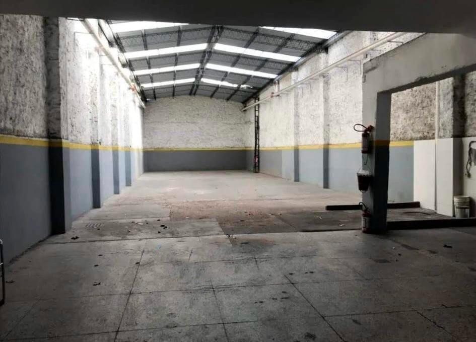 Cordón , próximo 18 de julio, 300 m2 llanos, 9 mts de frent