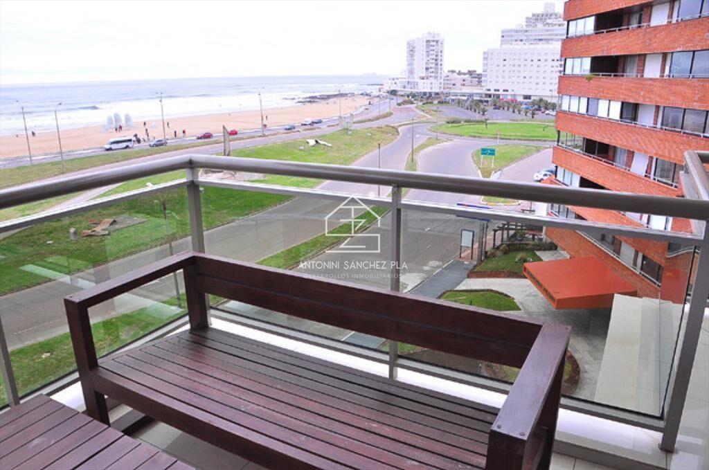IMPERIALE FRENTE AL MAR
