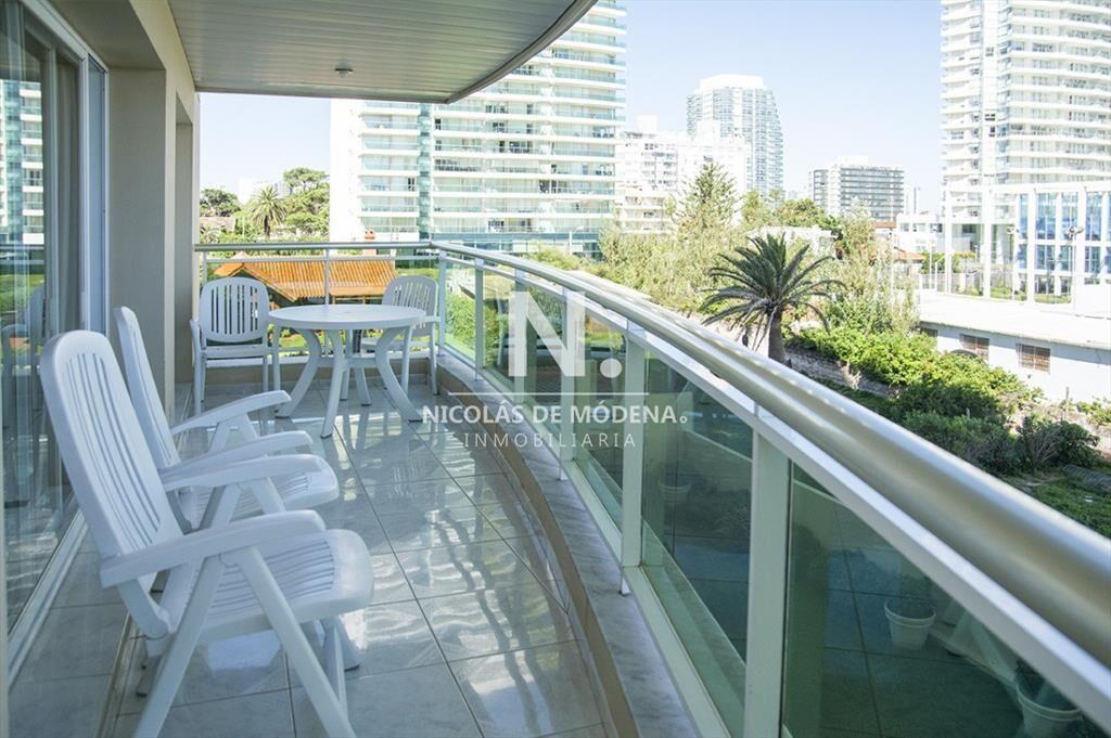Departamento de 3 dormitorios en Punta del Este