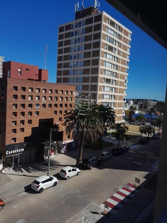 Departamento en venta de 3 dormitorios Punta