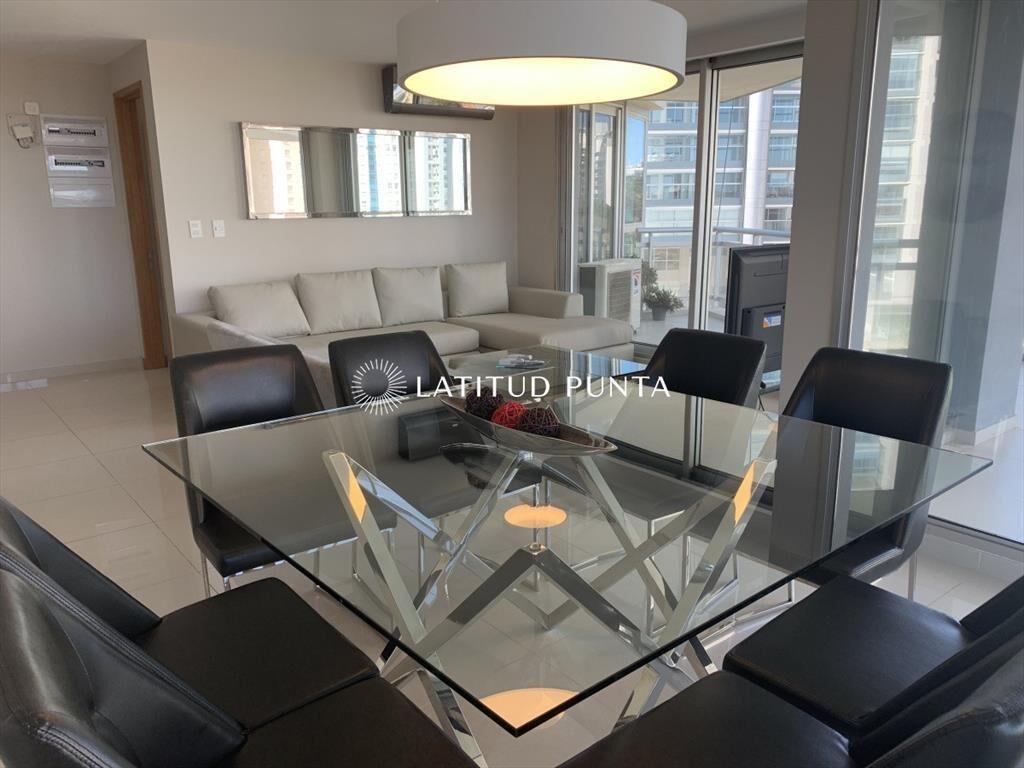 Apartamento en Mansa, 3 dormitorios más