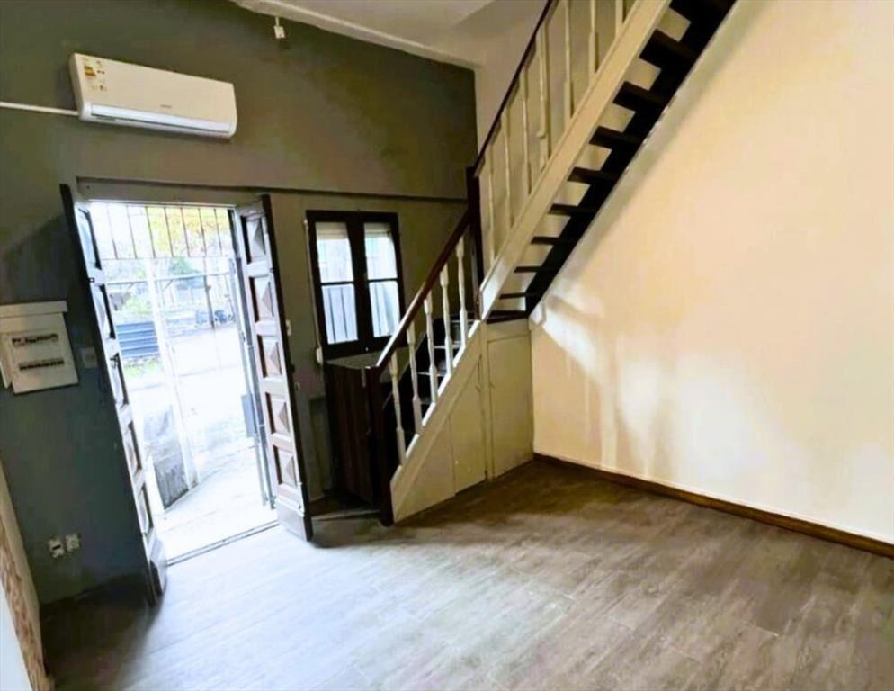 Venta 3 apartamentos 2 y 1 dormitorio - Prado
