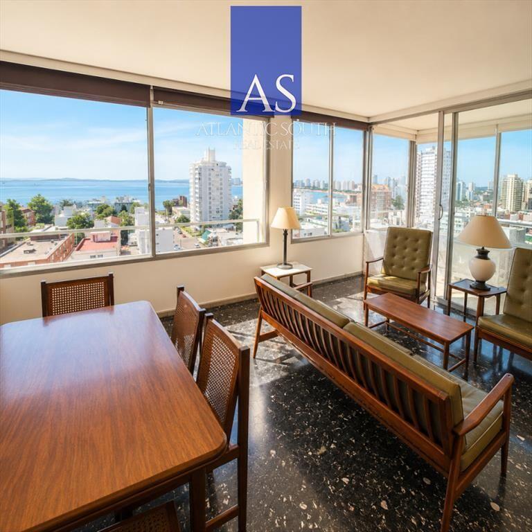 Apartamento con espectacular Vista al Mar sobre 2