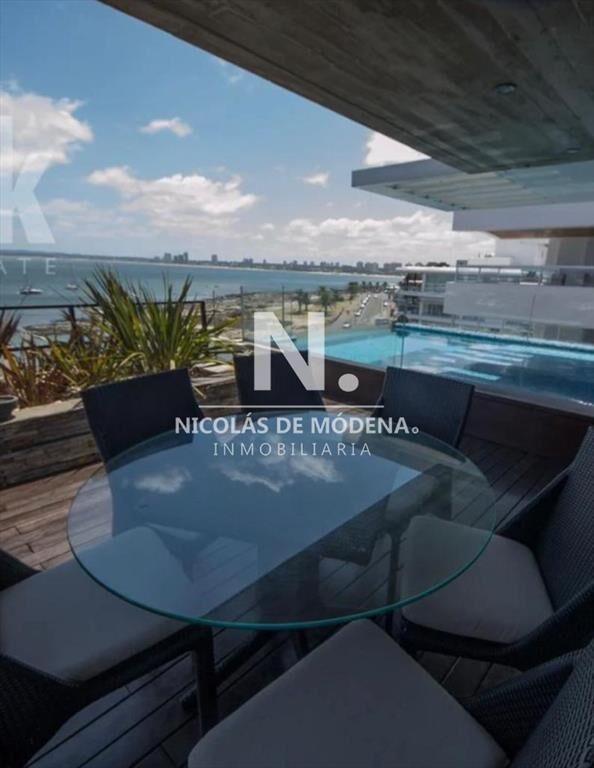 Penthouse en primera fila Puerto, Punta del Este