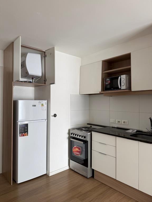 Apartamento En Alquiler En Pocitos Monoambiente SEMI EQU...