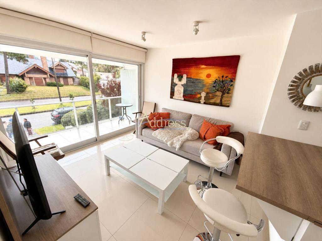 Excelente apartamento en venta en Punta del Este.