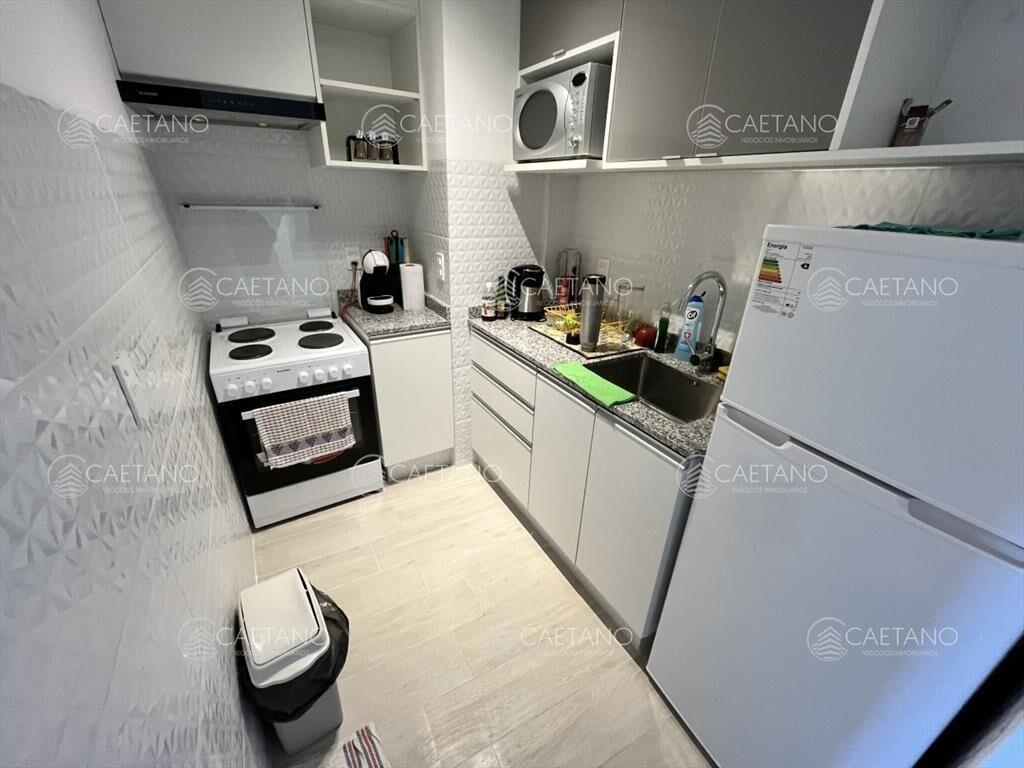 Venta apartamento 1 dormitorio y medio. Punta del