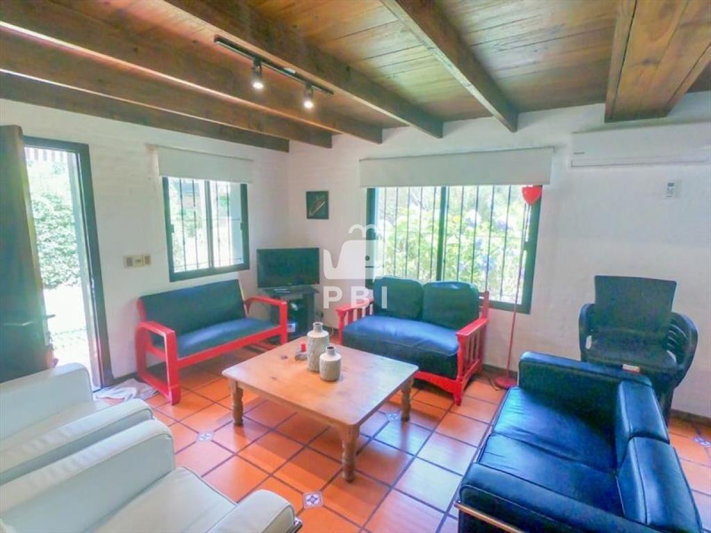 Alquiler anual de Casa de 3 dormitorios en Tio Tom, Punta B