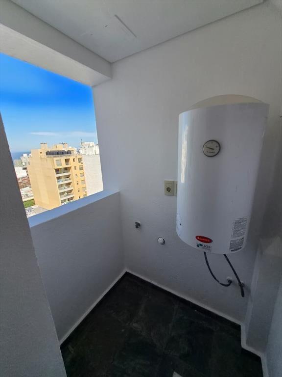 Apartamento En Alquiler En Pocitos 1 Dormitorio con Balcón