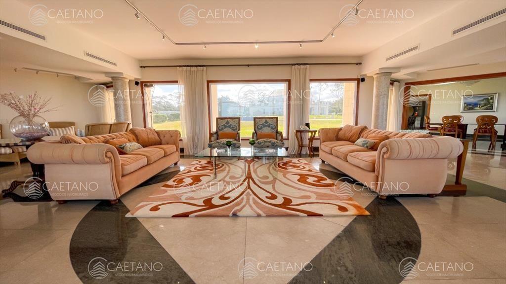 Venta casa 10 dormitorios playa mansa Punta del