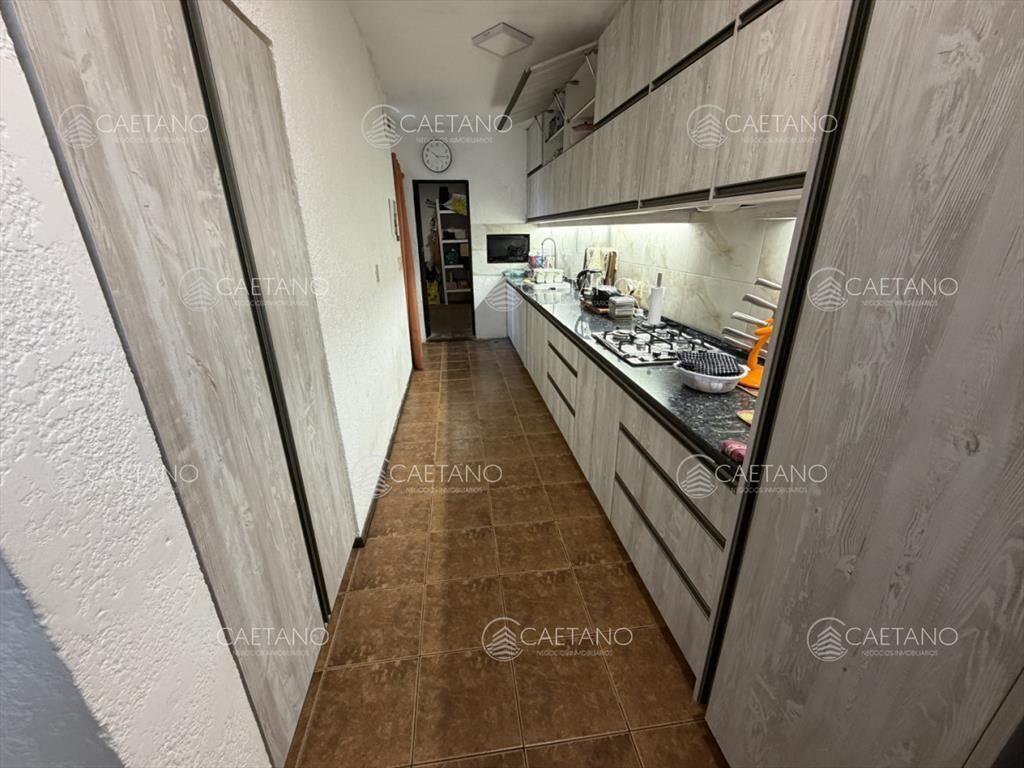 Excelente casa de construcción tradicional en