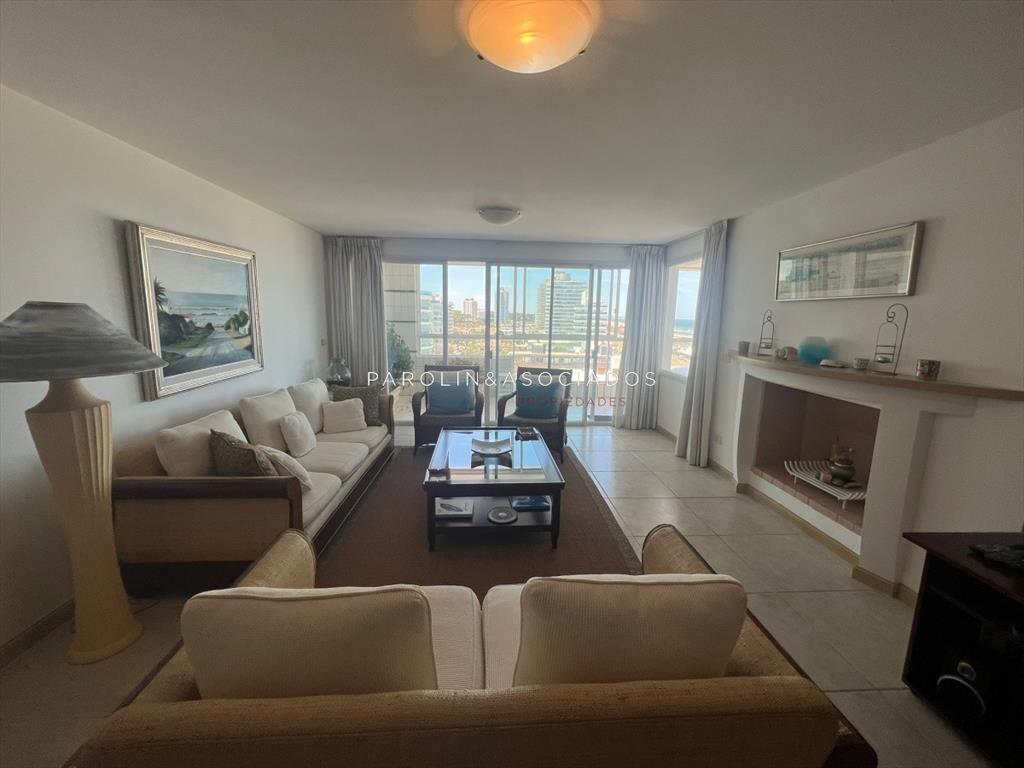 Apartamento en venta en piso alto en Torre Nueva