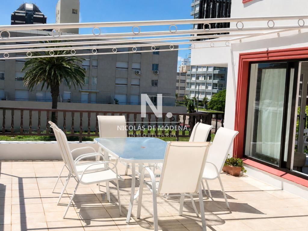 Apartamento en venta en Peninsula, Punta del Este