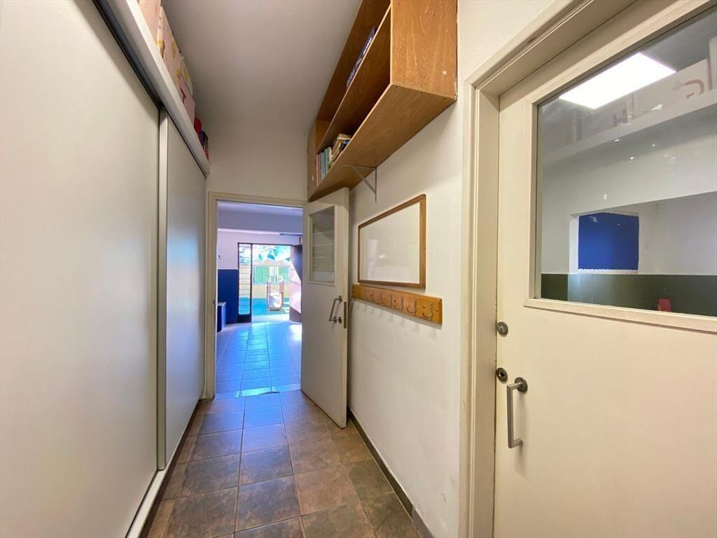 ALQUILER DE LOCAL EN SAYAGO 7 AMBIENTES 4 BAÑOS