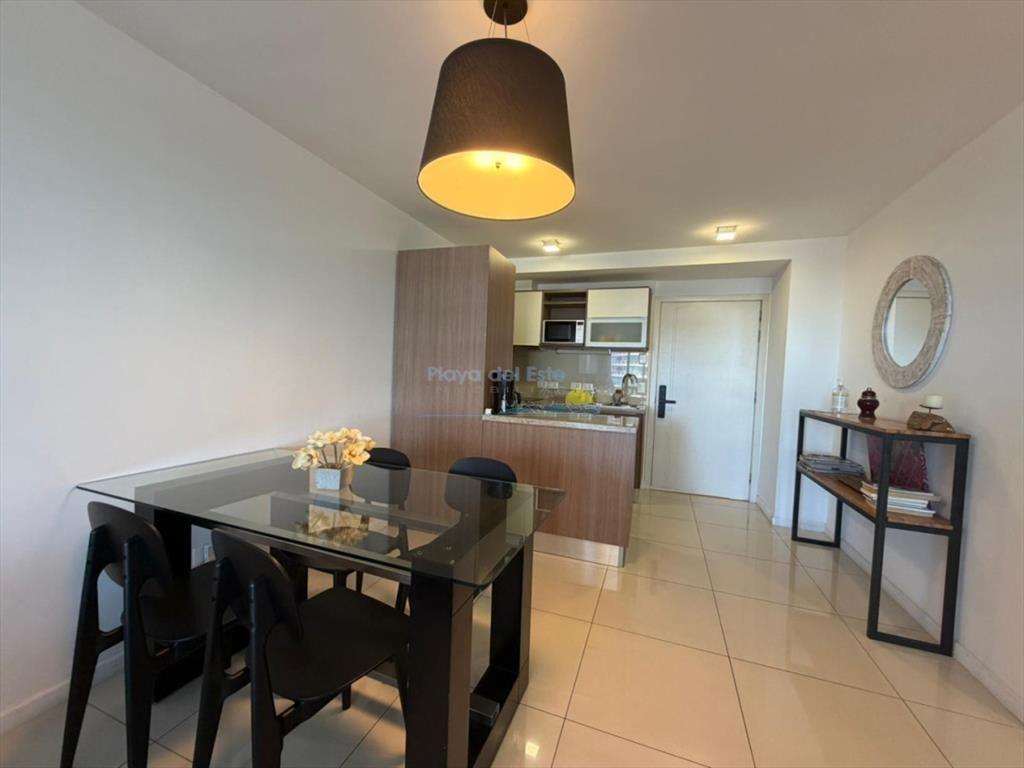 Apartamento Alquiler anual de 1 dormitorio en del