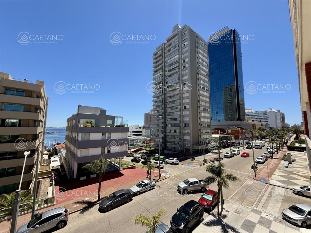 Apartamento en venta Edificio Kennedy Punta del