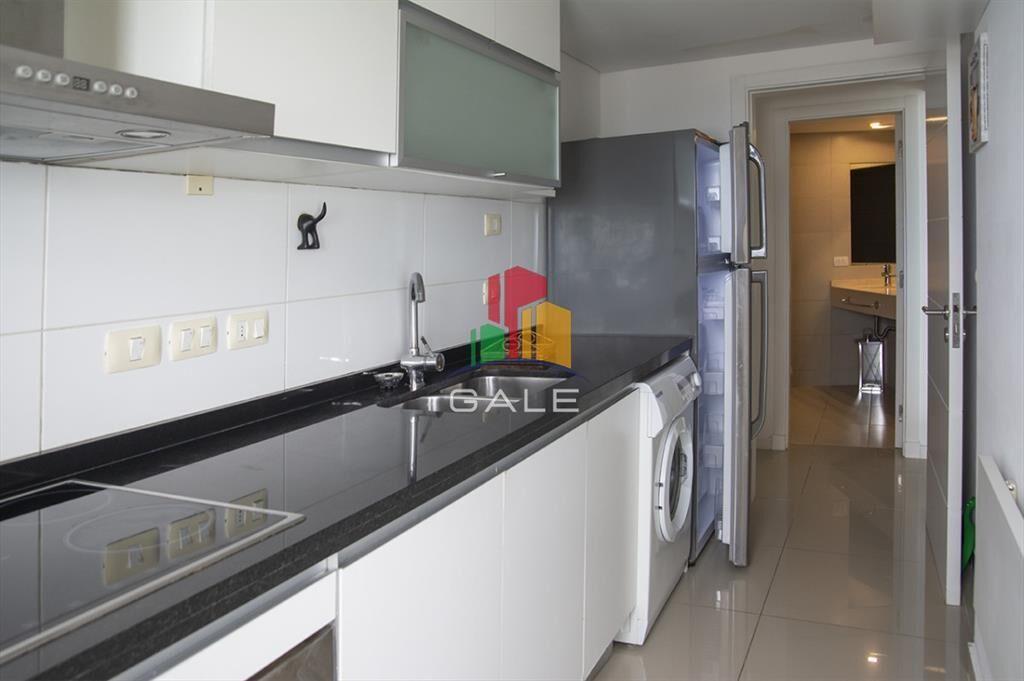 Vende apartamento de 3 dormitorios en Wind Tower,
