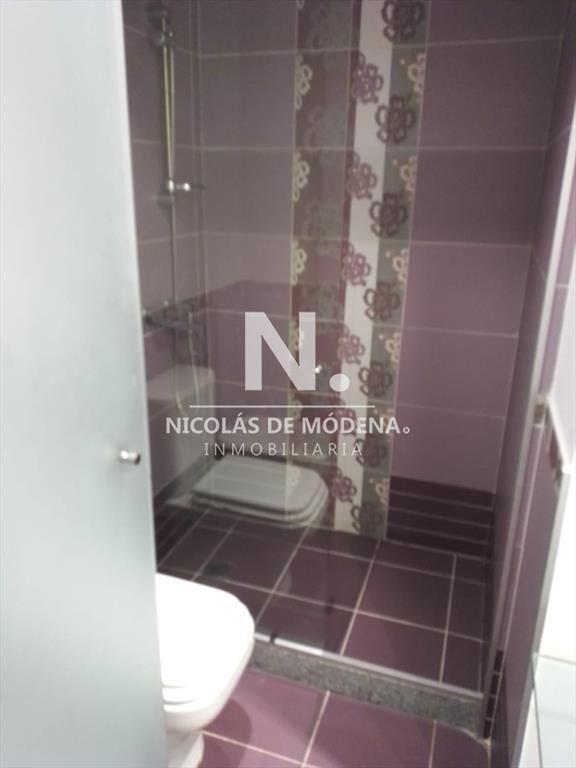 Apartamento con excelente ubicación.
