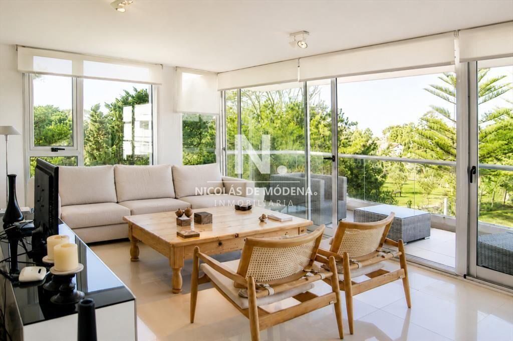 Departamento en venta en torre de categoría